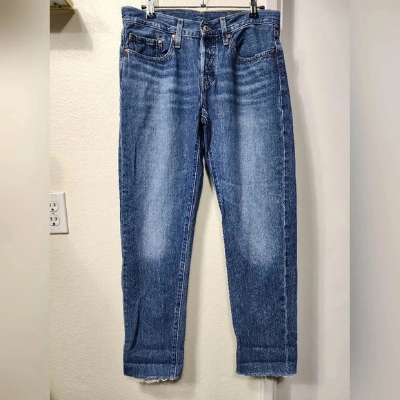 Women's Levi's 501 Denim Button Fly Jeans Size W26 L28 - Picture 1 of 10